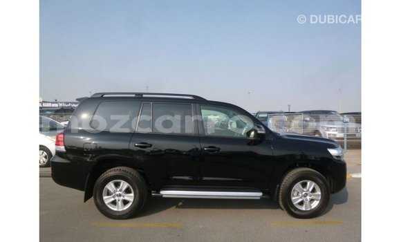 Nunua Imported Toyota Land Cruiser Nyeusi Gari ndani ya Import - Dubai nchini Cabo Delgado Nunua Imported Toyota Land Cruiser Nyeusi Gari ndani ya Import - Dubai nchini Cabo Delgado