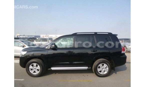 Nunua Imported Toyota Land Cruiser Nyeusi Gari ndani ya Import - Dubai nchini Cabo Delgado Nunua Imported Toyota Land Cruiser Nyeusi Gari ndani ya Import - Dubai nchini Cabo Delgado