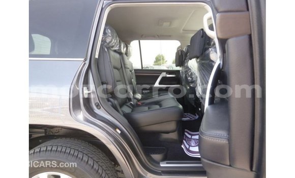 Nunua Imported Toyota Land Cruiser Nyingine Gari ndani ya Import - Dubai nchini Cabo Delgado Nunua Imported Toyota Land Cruiser Nyingine Gari ndani ya Import - Dubai nchini Cabo Delgado