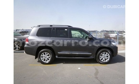Nunua Imported Toyota Land Cruiser Nyingine Gari ndani ya Import - Dubai nchini Cabo Delgado Nunua Imported Toyota Land Cruiser Nyingine Gari ndani ya Import - Dubai nchini Cabo Delgado