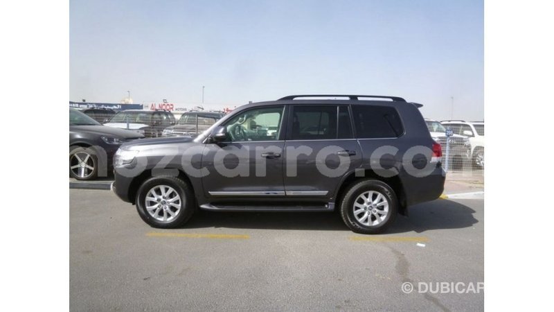 Big with watermark toyota land cruiser cabo delgado import dubai 7295