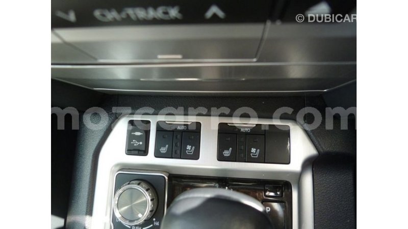 Big with watermark toyota land cruiser cabo delgado import dubai 7295