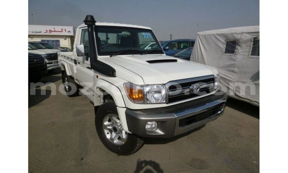 Buy Import Toyota Land Cruiser White Car in Import - Dubai in Cabo Delgado Buy Import Toyota Land Cruiser White Car in Import - Dubai in Cabo Delgado