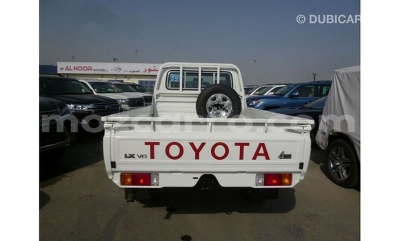 Buy Import Toyota Land Cruiser White Car in Import - Dubai in Cabo Delgado Buy Import Toyota Land Cruiser White Car in Import - Dubai in Cabo Delgado