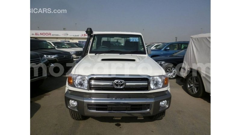 Big with watermark toyota land cruiser cabo delgado import dubai 7303