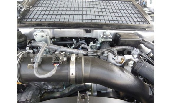 Buy Import Toyota Land Cruiser White Car in Import - Dubai in Cabo Delgado Buy Import Toyota Land Cruiser White Car in Import - Dubai in Cabo Delgado