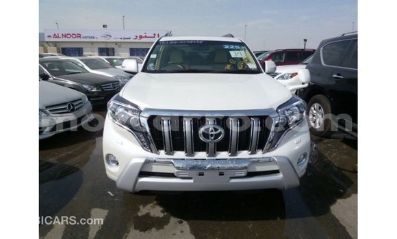 Comprar Importar Toyota Prado Branco Carro em Import - Dubai em Cabo Delgado Comprar Importar Toyota Prado Branco Carro em Import - Dubai em Cabo Delgado