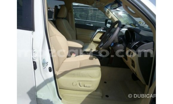 Comprar Importar Toyota Prado Branco Carro em Import - Dubai em Cabo Delgado Comprar Importar Toyota Prado Branco Carro em Import - Dubai em Cabo Delgado