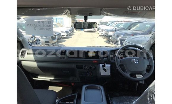 Nunua Imported Toyota Hiace Nyeupe Gari ndani ya Import - Dubai nchini Cabo Delgado Nunua Imported Toyota Hiace Nyeupe Gari ndani ya Import - Dubai nchini Cabo Delgado