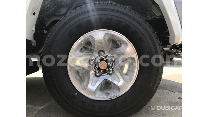 Big with watermark toyota land cruiser cabo delgado import dubai 7319