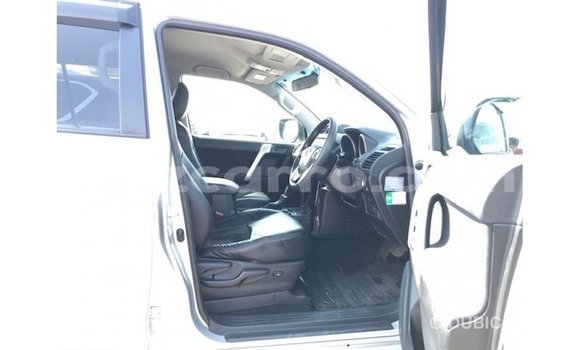 Nunua Imported Toyota Prado Nyingine Gari ndani ya Import - Dubai nchini Cabo Delgado Nunua Imported Toyota Prado Nyingine Gari ndani ya Import - Dubai nchini Cabo Delgado