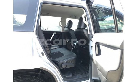 Nunua Imported Toyota Prado Nyingine Gari ndani ya Import - Dubai nchini Cabo Delgado Nunua Imported Toyota Prado Nyingine Gari ndani ya Import - Dubai nchini Cabo Delgado