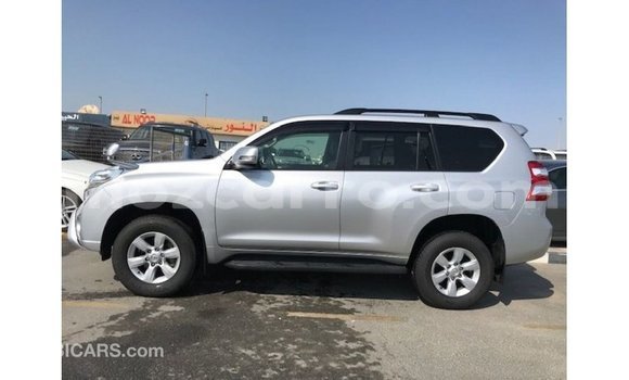 Nunua Imported Toyota Prado Nyingine Gari ndani ya Import - Dubai nchini Cabo Delgado Nunua Imported Toyota Prado Nyingine Gari ndani ya Import - Dubai nchini Cabo Delgado