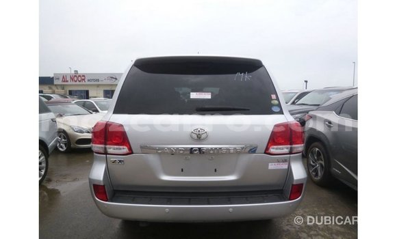 Nunua Imported Toyota Land Cruiser Nyingine Gari ndani ya Import - Dubai nchini Cabo Delgado Nunua Imported Toyota Land Cruiser Nyingine Gari ndani ya Import - Dubai nchini Cabo Delgado