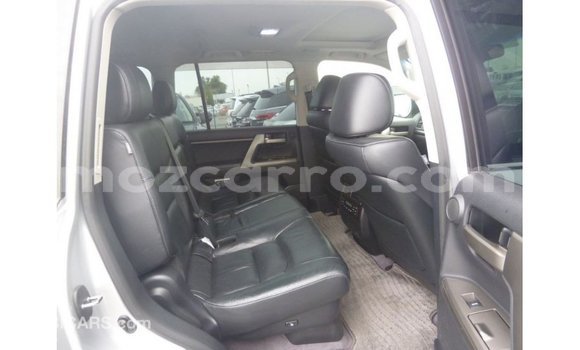 Nunua Imported Toyota Land Cruiser Nyingine Gari ndani ya Import - Dubai nchini Cabo Delgado Nunua Imported Toyota Land Cruiser Nyingine Gari ndani ya Import - Dubai nchini Cabo Delgado