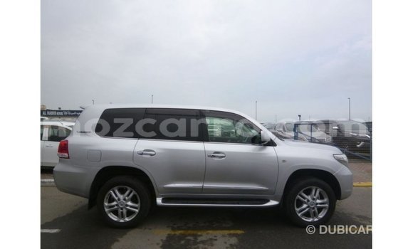 Nunua Imported Toyota Land Cruiser Nyingine Gari ndani ya Import - Dubai nchini Cabo Delgado Nunua Imported Toyota Land Cruiser Nyingine Gari ndani ya Import - Dubai nchini Cabo Delgado