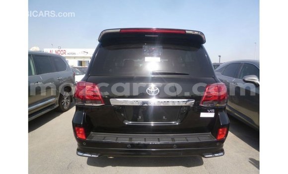 Comprar Importar Toyota Land Cruiser Preto Carro em Import - Dubai em Cabo Delgado Comprar Importar Toyota Land Cruiser Preto Carro em Import - Dubai em Cabo Delgado