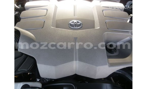 Comprar Importar Toyota Land Cruiser Preto Carro em Import - Dubai em Cabo Delgado Comprar Importar Toyota Land Cruiser Preto Carro em Import - Dubai em Cabo Delgado