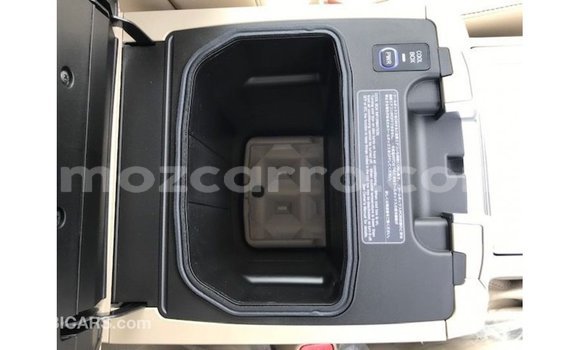 Comprar Importar Toyota Land Cruiser Branco Carro em Import - Dubai em Cabo Delgado Comprar Importar Toyota Land Cruiser Branco Carro em Import - Dubai em Cabo Delgado