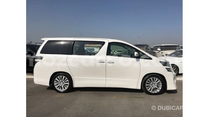 Big with watermark toyota vellfire cabo delgado import dubai 7331