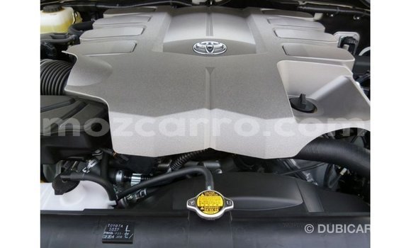 Tenga Imported Toyota Land Cruiser Chena Mota in Import - Dubai in Cabo Delgado Tenga Imported Toyota Land Cruiser Chena Mota in Import - Dubai in Cabo Delgado