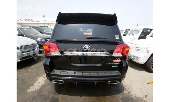 Comprar Importar Toyota Land Cruiser Preto Carro em Import - Dubai em Cabo Delgado Comprar Importar Toyota Land Cruiser Preto Carro em Import - Dubai em Cabo Delgado