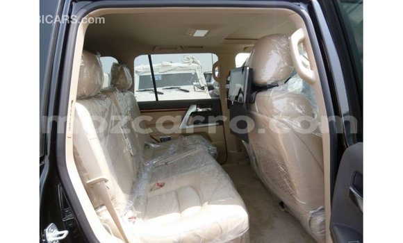 Comprar Importar Toyota Land Cruiser Preto Carro em Import - Dubai em Cabo Delgado Comprar Importar Toyota Land Cruiser Preto Carro em Import - Dubai em Cabo Delgado