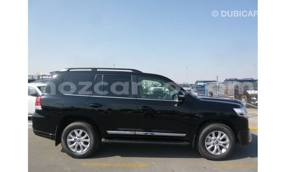 Nunua Imported Toyota Land Cruiser Nyeusi Gari ndani ya Import - Dubai nchini Cabo Delgado Nunua Imported Toyota Land Cruiser Nyeusi Gari ndani ya Import - Dubai nchini Cabo Delgado