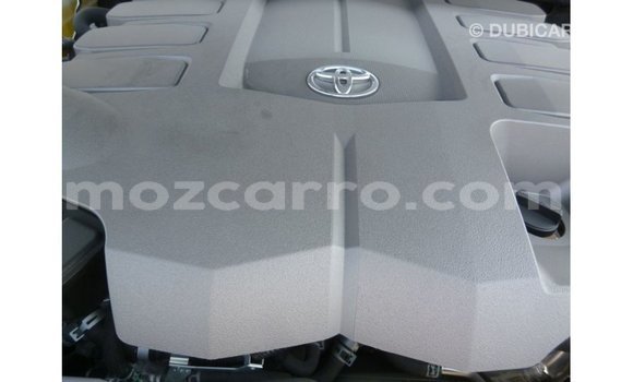 Nunua Imported Toyota Land Cruiser Nyeusi Gari ndani ya Import - Dubai nchini Cabo Delgado Nunua Imported Toyota Land Cruiser Nyeusi Gari ndani ya Import - Dubai nchini Cabo Delgado