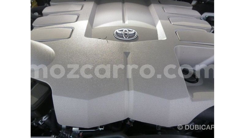 Big with watermark toyota land cruiser cabo delgado import dubai 7343