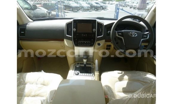 Comprar Importar Toyota Land Cruiser Preto Carro em Import - Dubai em Cabo Delgado Comprar Importar Toyota Land Cruiser Preto Carro em Import - Dubai em Cabo Delgado