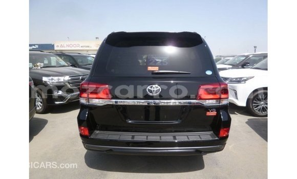 Comprar Importar Toyota Land Cruiser Preto Carro em Import - Dubai em Cabo Delgado Comprar Importar Toyota Land Cruiser Preto Carro em Import - Dubai em Cabo Delgado