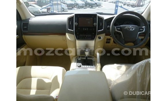 Tenga Imported Toyota Land Cruiser Zvimwe Mota in Import - Dubai in Cabo Delgado Tenga Imported Toyota Land Cruiser Zvimwe Mota in Import - Dubai in Cabo Delgado