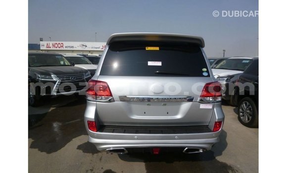 Nunua Imported Toyota Land Cruiser Nyingine Gari ndani ya Import - Dubai nchini Cabo Delgado Nunua Imported Toyota Land Cruiser Nyingine Gari ndani ya Import - Dubai nchini Cabo Delgado