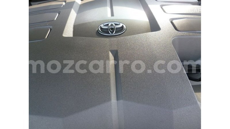 Big with watermark toyota land cruiser cabo delgado import dubai 7348