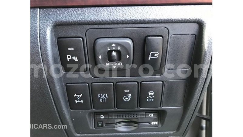 Big with watermark toyota land cruiser cabo delgado import dubai 7349