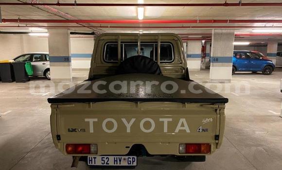 Tenga Tsaru Toyota Land Cruiser Zvimwe Mota in Nampula in Nampula Tenga Tsaru Toyota Land Cruiser Zvimwe Mota in Nampula in Nampula