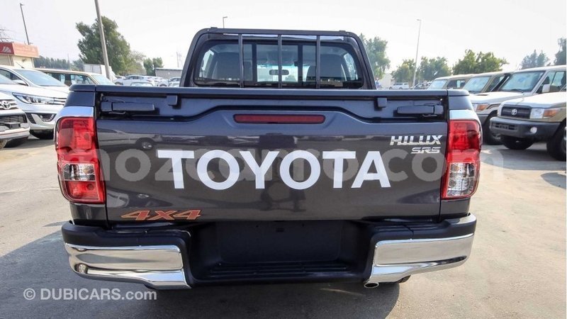 Big with watermark toyota hilux cabo delgado import dubai 7359