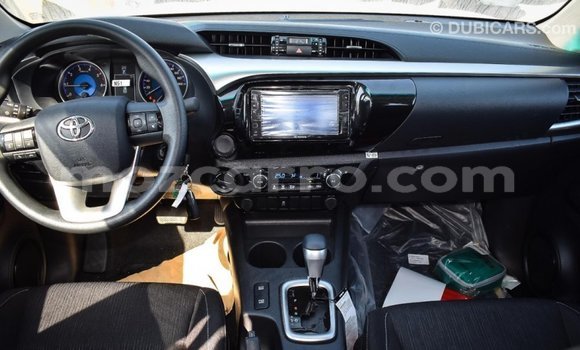 Comprar Importar Toyota Hilux De outros Carro em Import - Dubai em Cabo Delgado Comprar Importar Toyota Hilux De outros Carro em Import - Dubai em Cabo Delgado
