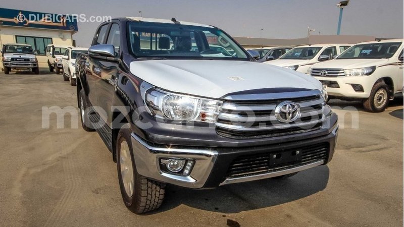 Big with watermark toyota hilux cabo delgado import dubai 7367