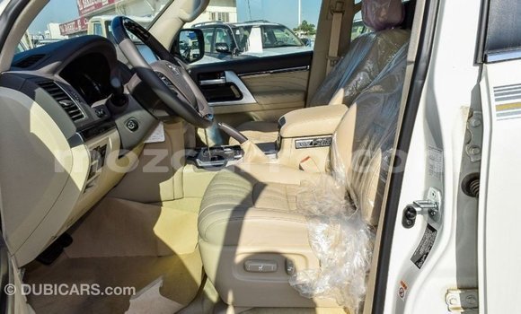Buy Import Toyota Land Cruiser White Car in Import - Dubai in Cabo Delgado Buy Import Toyota Land Cruiser White Car in Import - Dubai in Cabo Delgado