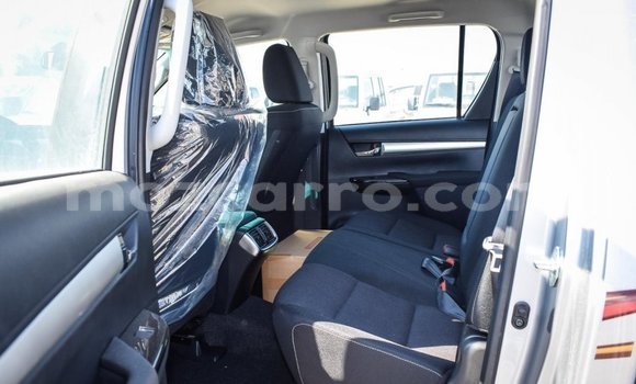 Comprar Importar Toyota Hilux De outros Carro em Import - Dubai em Cabo Delgado Comprar Importar Toyota Hilux De outros Carro em Import - Dubai em Cabo Delgado