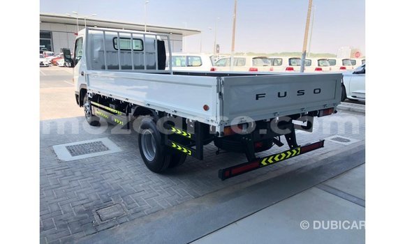 Tenga Imported Mitsubishi Canter Chena Rori in Import - Dubai in Cabo Delgado Tenga Imported Mitsubishi Canter Chena Rori in Import - Dubai in Cabo Delgado
