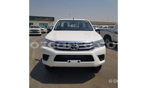 Comprar Importar Toyota Hilux Branco Carro em Import - Dubai em Cabo Delgado Comprar Importar Toyota Hilux Branco Carro em Import - Dubai em Cabo Delgado