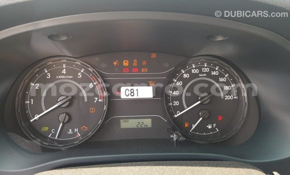 Comprar Importar Toyota Hilux Branco Carro em Import - Dubai em Cabo Delgado Comprar Importar Toyota Hilux Branco Carro em Import - Dubai em Cabo Delgado