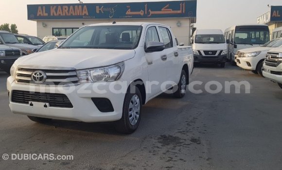 Comprar Importar Toyota Hilux Branco Carro em Import - Dubai em Cabo Delgado Comprar Importar Toyota Hilux Branco Carro em Import - Dubai em Cabo Delgado
