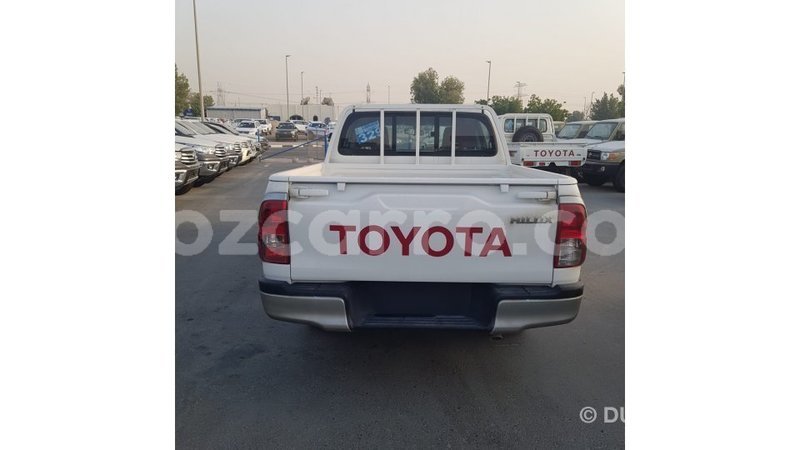 Big with watermark toyota hilux cabo delgado import dubai 7378