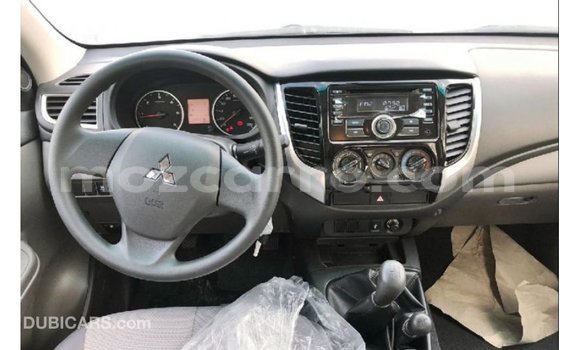 Tenga Imported Mitsubishi L200 Bhurawuni Mota in Import - Dubai in Cabo Delgado Tenga Imported Mitsubishi L200 Bhurawuni Mota in Import - Dubai in Cabo Delgado