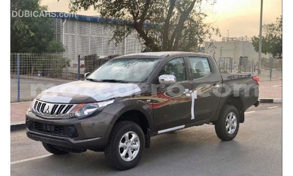 Tenga Imported Mitsubishi L200 Bhurawuni Mota in Import - Dubai in Cabo Delgado Tenga Imported Mitsubishi L200 Bhurawuni Mota in Import - Dubai in Cabo Delgado