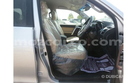 Nunua Imported Toyota Prado Nyingine Gari ndani ya Import - Dubai nchini Cabo Delgado Nunua Imported Toyota Prado Nyingine Gari ndani ya Import - Dubai nchini Cabo Delgado